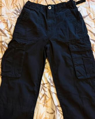 Pantaloni cargo Bershka neri Cargo Straight EU 34