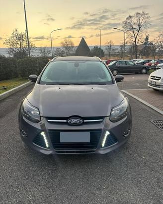 FORD FOCUS STATION WAGON