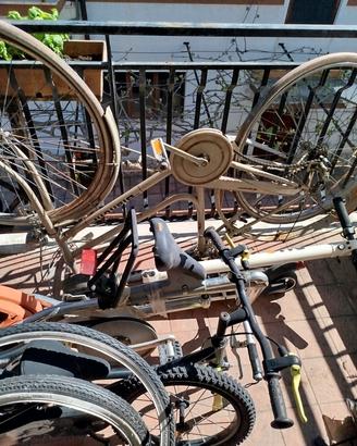 Stock biciclette e ricambi