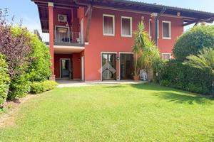 3 LOCALI A PADENGHE SUL GARDA
