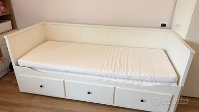 Letto con 2 materassi inclusi