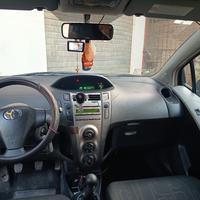 Toyota Yaris 1000cc 5 porte  - 2010