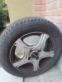 4 gomme invernali con cerchi 175/65 R14 