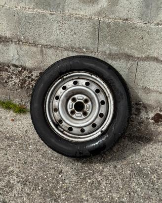 Cerchi con gomme suzuki swift