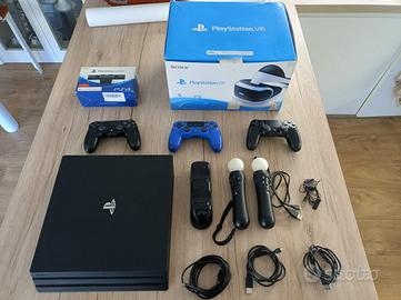 Play Station 4 Pro + 3 videogiochi + accessori