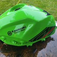 Serbatoio kawasaki ninja 400 KRT anno 2023