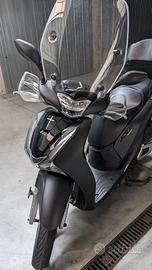 Honda SH 150 ABS – 2019 – 16.600 km