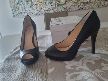 scarpa col tacco guess numero 35 perfette