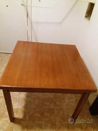 Tavolo allungabile in ciliegio artigianale 100x100