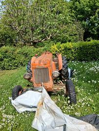trattore agricolo 