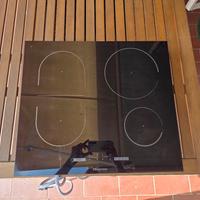 piastra a induzione Hisense 16433C7