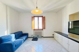 Appartamento di 90 m² con 4 locali e box auto dopp