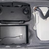 Drone + Accessori Fly More Combo originali