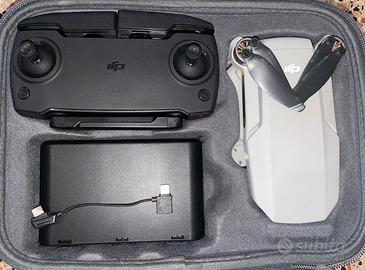 Drone + Accessori Fly More Combo originali