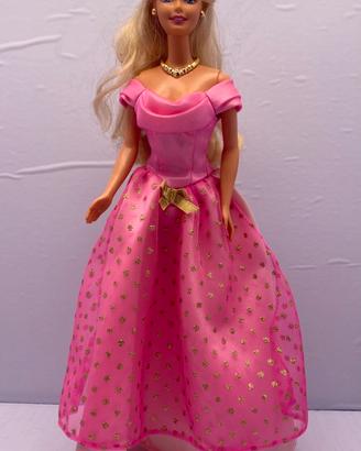 Barbie in vestito rosa