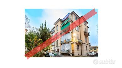 4 LOCALI A TORINO