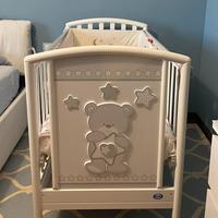 Lettino per bimbo/a con sponde Pali