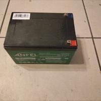 Batteria piombo 12v 14a usata