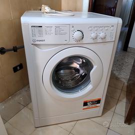 Lavatrice Indesit 6 kg EWC 61051 