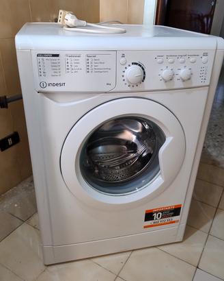 Lavatrice Indesit 6 kg EWC 61051 