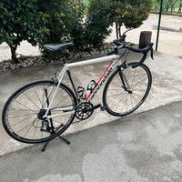 Bicicletta Cannondale caad 12