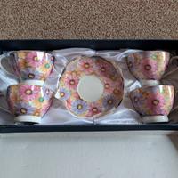 Servizio da tè the in porcellana floreale vintage