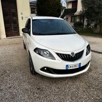 Lancia Ypsilon 1.0 FireFly 5 porte S&S Hybrid Plat