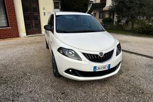 Lancia Ypsilon 1.0 FireFly 5 porte S&S Hybrid Plat