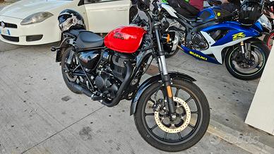 Meteor 350 Fireball red
