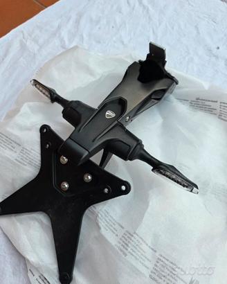 Portatarga panigale v4