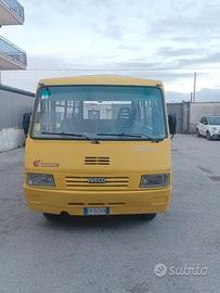 iveco cacciamali scuolabus