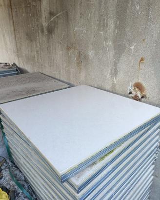 Pavimento flottante/sopraelevato marmo di Carrara