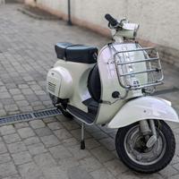 Vespa 50 special con libretto