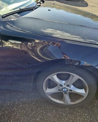Parafango destro BMW 118 del 2010