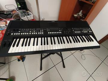 Yamaha psr-sx 600