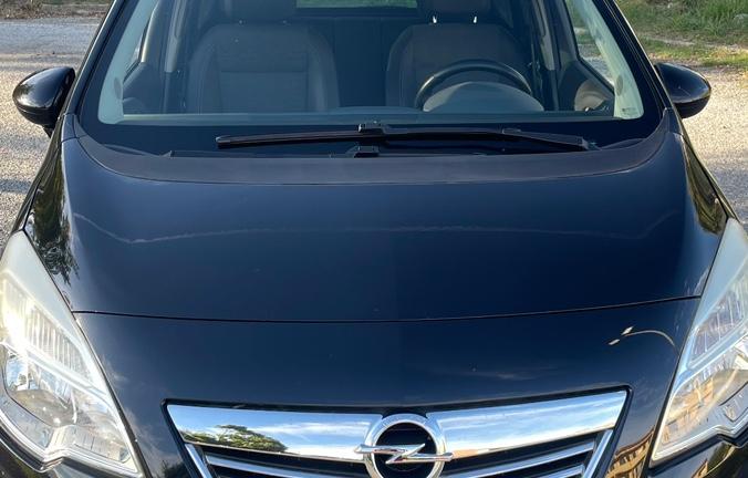 Opel meriva 1.3 cosmo