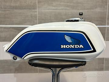 Serbatoio e fiancate Honda CB 900 f2 anno 1981