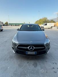 Mercedes-Benz Classe A180
