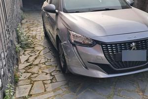 Peugeot 208 75cv active 2020