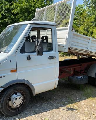 Iveco Daily 35-12 ribaltabile