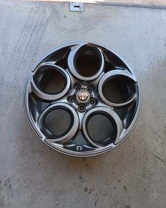 Cerchio 19 ORIGINALE ALFA ROMEO PER 4C