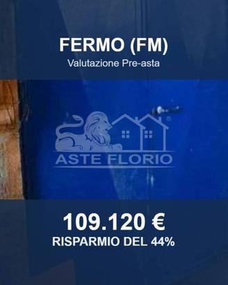 Immobile in asta di 554 m² a Fermo