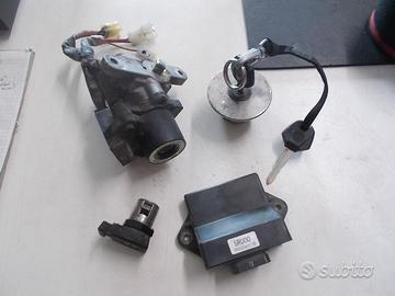 Majesty 400 04-08 : centralina 5RU00 con kit chiav