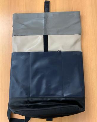 Zaino Ucon Acrobatics in gomma colore nero/grigio