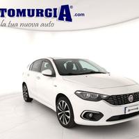 FIAT Tipo 1.6 Mjt S&S DCT 5P Lounge