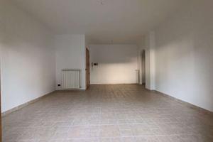 Bilocale con giardino e terrazzo Dragoncello-Via R