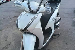 Honda sh 350 anno 04 23  km 24mila 