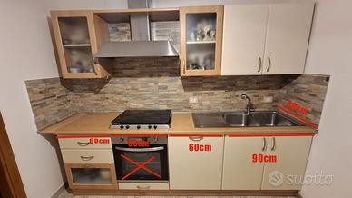 Cucina lineare LUBE gratis