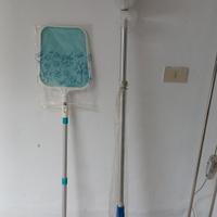 Attrezzi per piscina 