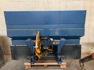 Spandiconcime BOGBALLE 2500 lt - Proporzionale all